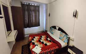 Hotel Pratigya Residency 3*
